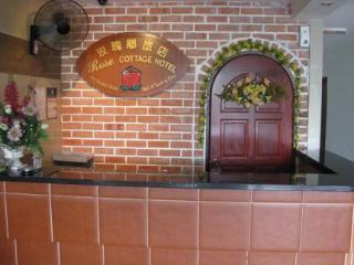Rose Cottage Hotel Taman Daya Johor Bahru Exterior photo