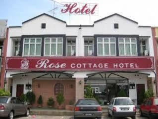 Rose Cottage Hotel Taman Daya Johor Bahru Exterior photo